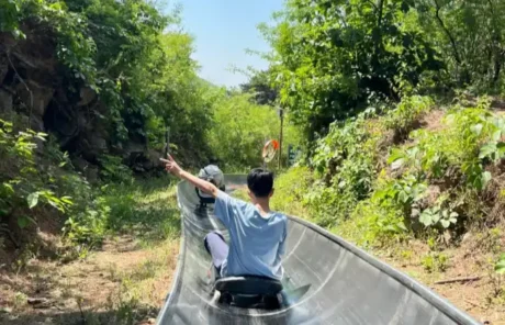 Mutianyu toboggan - China Xian Tour: Private & Tailor-Made China Tours Beijing Mutianyu toboggan