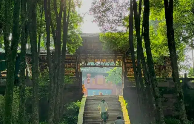 qingcheng mountain - China Xian Tour: Private & Tailor-Made China Tours Qingcheng Mountain