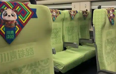 second-class seat from chengdu to jiuzhaigou - China Xian Tour: Private & Tailor-Made China Tours Chengdu High-speed Rail Second-class Seat