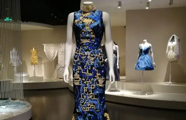 Silk Dress in China Silk Museum - China Xian Tour: Private & Tailor-Made China Tours Silk Dress in China Silk Museum
