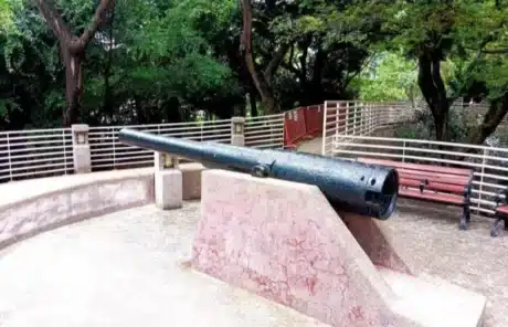 artillery battery - China Xian Tour: Private & Tailor-Made China Tours Artillery Battery