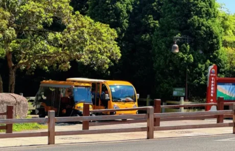 sightseeing shuttle buses - China Xian Tour: Private & Tailor-Made China Tours Sightseeing Shuttle Buses