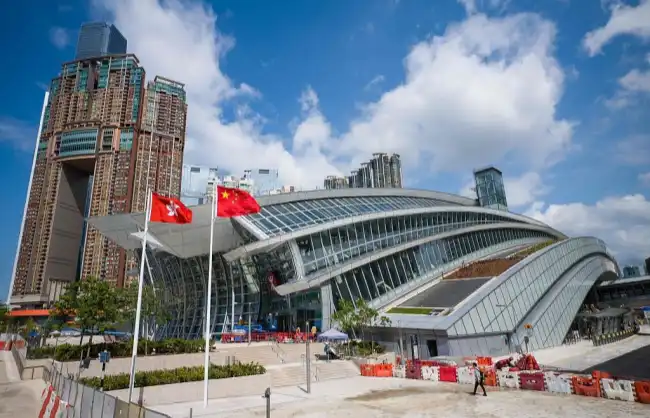 hong-kong-west-kowloon-station - China Xian Tour: Private & Tailor-Made China Tours Hong Kong West Kowloon Station