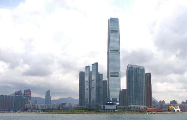 hongkong international commerce centre - China Xian Tour: Private & Tailor-Made China Tours Hong Kong International Commerce Centre