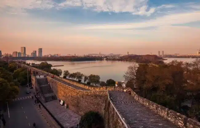 nanjing-city-wall - China Xian Tour: Private & Tailor-Made China Tours nanjing city wall