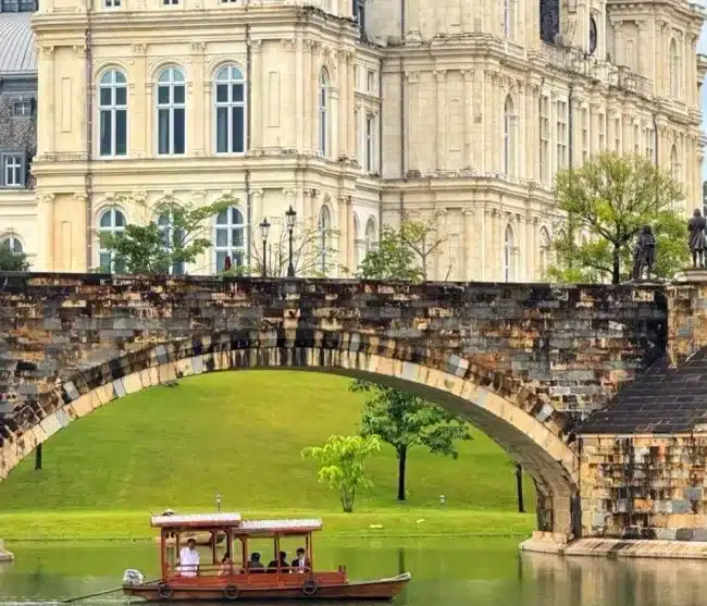 oct-east - China Xian Tour: Private & Tailor-Made China Tours oct east