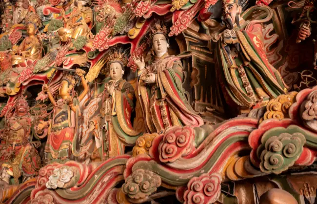 coloured-sculptures-in-shuanglin-temple | China Xian Tour: Private & Tailor-Made China Tours Coloured Sculptures in Shuanglin Temple