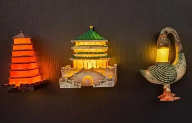 fridge magnet of tourist landmark | China Xian Tour: Private & Tailor-Made China Tours Fridge Magnets of various tourist attractions and cultural relics in Xian