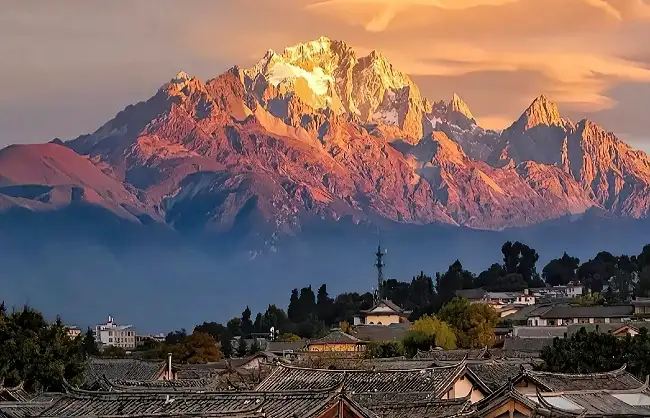 lijiang yulong sunset | China Xian Tour: Private & Tailor-Made China Tours lijiang yulong sunset