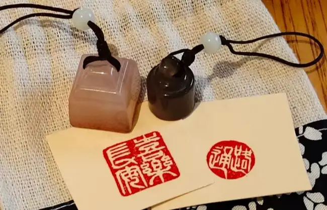 seal stamps | China Xian Tour: Private & Tailor-Made China Tours Seal Stamps engraved with Chinese idioms or phrases