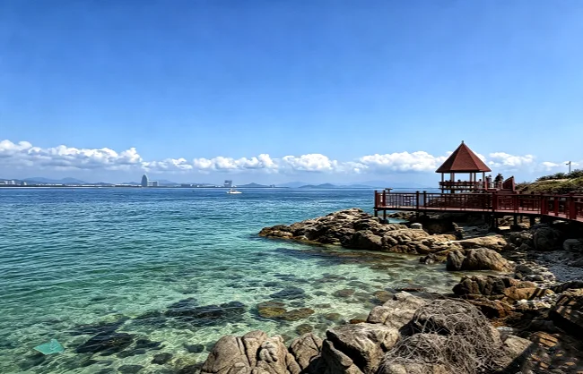 wuzhizhou-island_ | China Xian Tour: Private & Tailor-Made China Tours Wuzhizhou Island tropical view