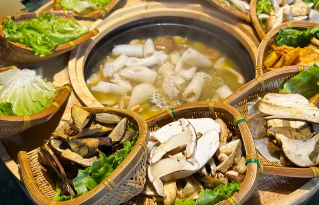 a typical mushroom hot pot you can have in yunnan | China Xian Tour: Private & Tailor-Made China Tours a typical mushroom hot pot you can have in yunnan