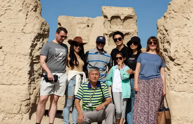 Our Customers at Jiaohe Ruins