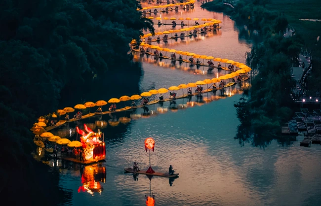 night-cruise-yulong-river | China Xian Tour: Private & Tailor-Made China Tours night-cruise-yulong-river