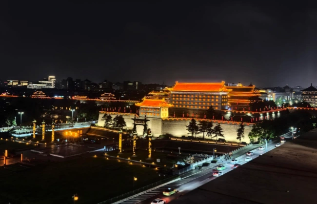 night-view-of-xian-city-wall | China Xian Tour: Private & Tailor-Made China Tours Night View of Xi'an City Wall