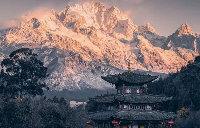snow-covered-landscape-in-yunnan-december