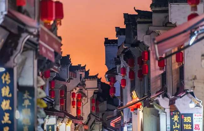 tunxi old street sunset