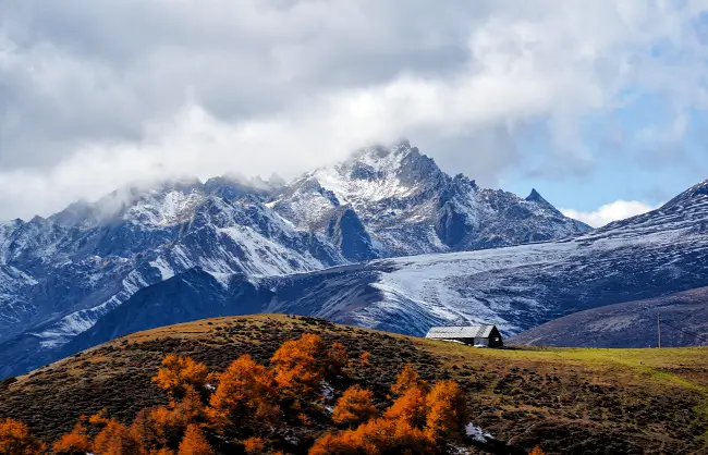 yunnan-in-november-autumn-travel-scenery | China Xian Tour: Private & Tailor-Made China Tours Yunnan in November autumn travel scenery