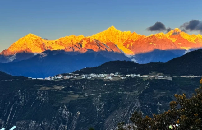 yunnan-october-meili-snow-mountain | China Xian Tour: Private & Tailor-Made China Tours yunnan-october-meili-snow-mountain