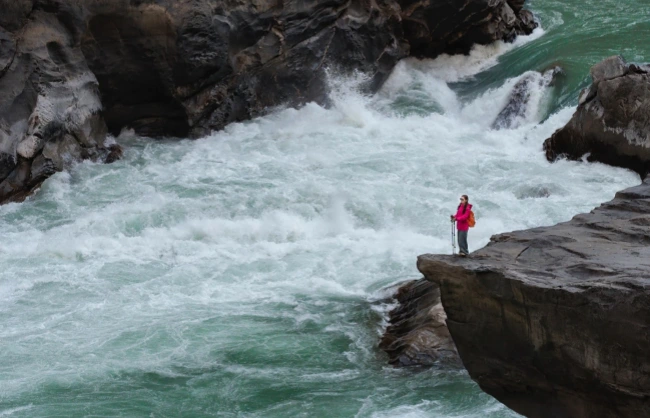 tiger-leaping-gorge-view | China Xian Tour: Private & Tailor-Made China Tours tiger-leaping-gorge-view