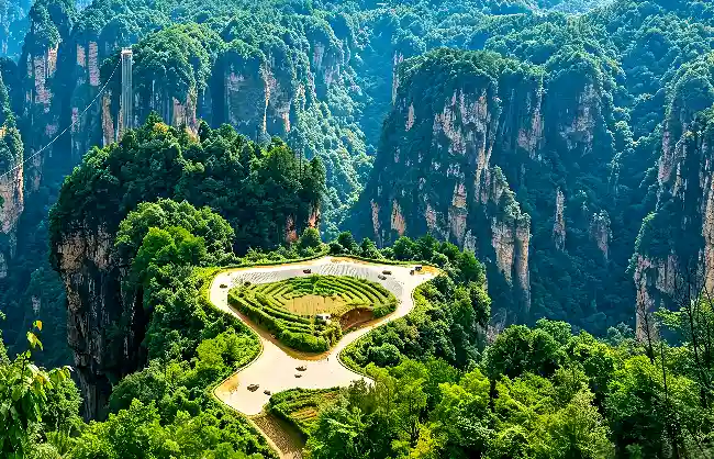 yuanjiajie | China Xian Tour: Private & Tailor-Made China Tours Yuanjiajie scenic landscape in Zhangjiajie National Forest Park