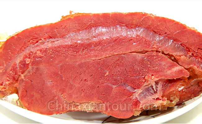 Cured Mutton Produced in Lao Tong’s Family
