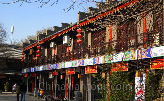 Most Popular Xian Markets for Foods, Crafts, Antiques and Night Walk